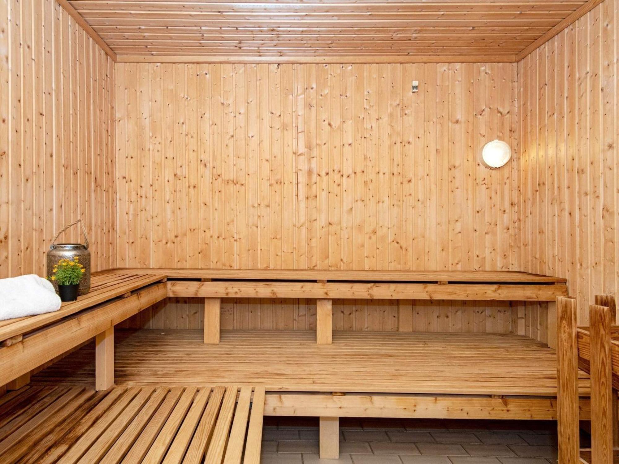 4 Person Holiday Home On A Holiday Park In Ringk Bing Ringkøbing Exteriör bild